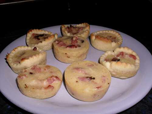 MINI QUICHE AUX LARDONS