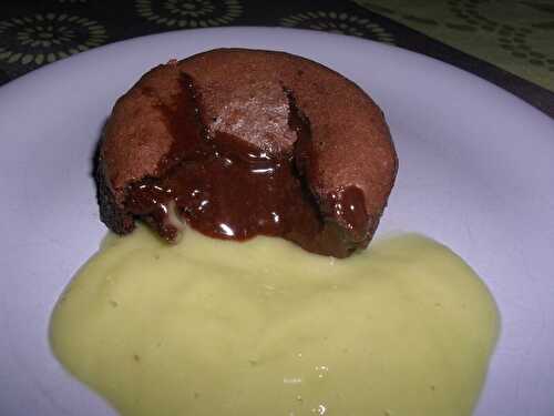 MOELLEUX AU CHOCOLAT SAUCE AVOCAT