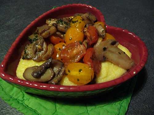 POLENTA CREMEUSE AUX CHAMPIGNONS