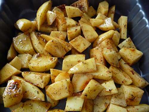 POMMES DE TERRE AU FOUR AU PARIKA FUME