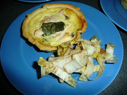 QUICHE AU SAUMON ET A L OSEILLE