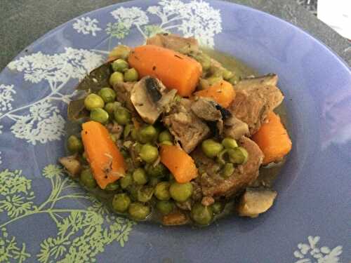 SAUTE DE VEAU AUX PETITS LEGUMES