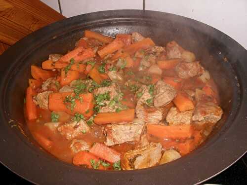 TAJINE DE VEAU AUX CAROTTES