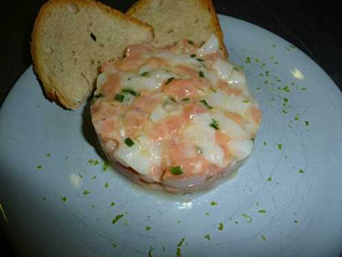 TARTARE DE SAINT JACQUES ET SAUMON AU GINGEMBRE