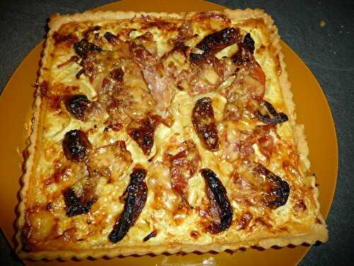 TARTE A L OIGNON -TOMATE-JAMBON