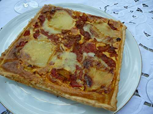 TARTE A LA TOMATE ET AU ROCAMADOUR