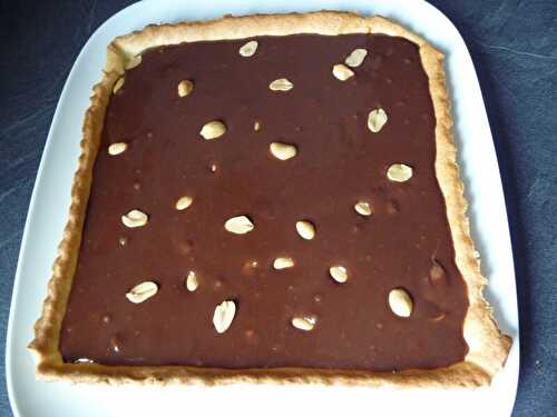 TARTE AU CHOCOLAT- CARAMEL ET CACAHUETE