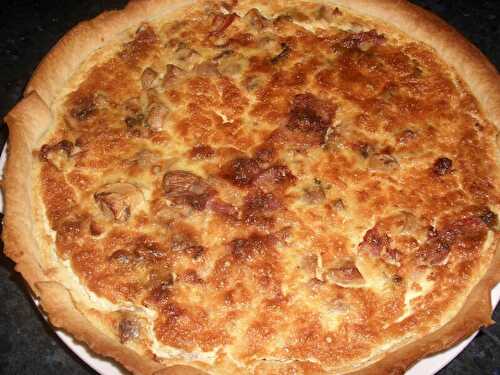 TARTE CHAMPIGNONS ET PANCETTA