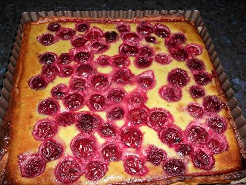 TARTE GRIOTTE PISTACHE