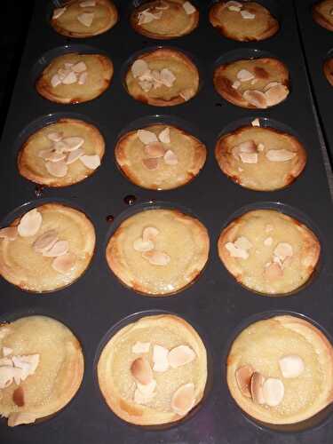 TARTELETTE AU MIEL ET AMANDES