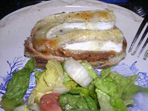 TARTINE AU FROMAGE