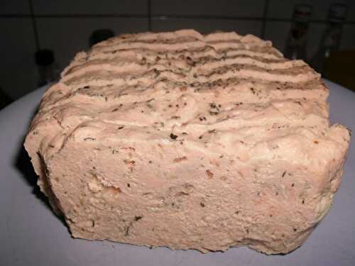 TERRINE DE SAUMON A L ANETH