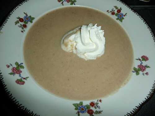 VELOUTE DE CHATAIGNE