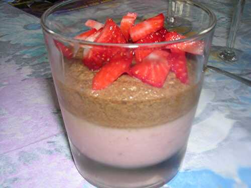 VERRINE FRAISE -CHOCOLAT