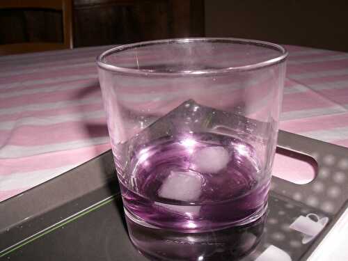 VODKA A LA VIOLETTE