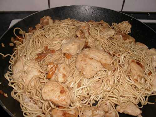 WOK DE POULET AU GINGEMBRE