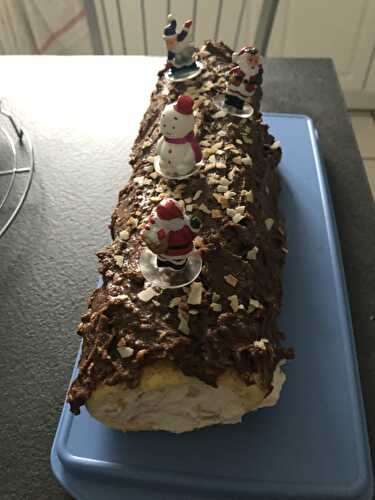 BUCHE MARRON CHOCOLAT