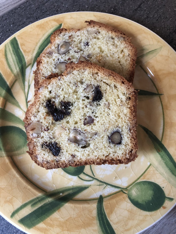 CAKE NOISETTE PRUNEAUX