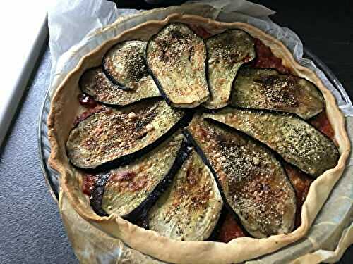 TARTE AUBERGINE COMPOTEE DE TOMATE