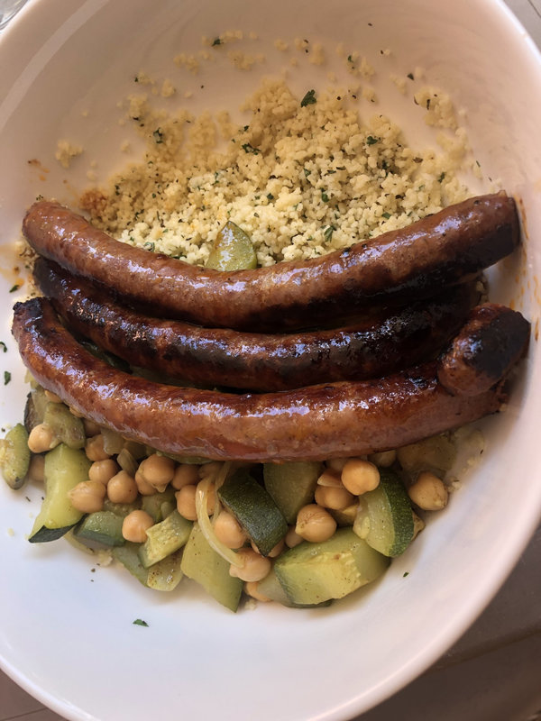 COUSCOUS AUX MERGUEZ ET A LA MENTHE