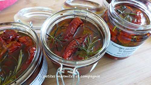 Bocaux de tomates séchées à l’huile