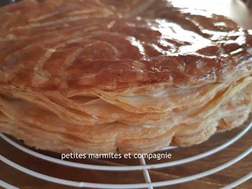 Galette des rois à la frangipane pistache et chocolat