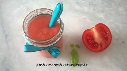 Gaspacho aux tomates et poivron