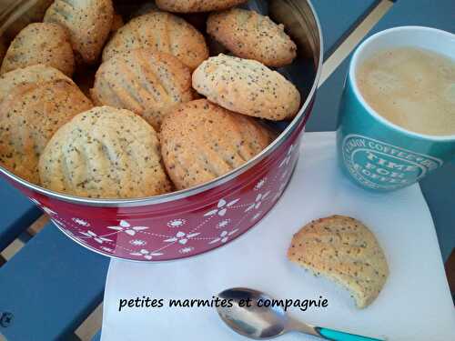 Petits sablés au pavot