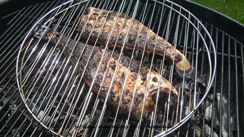 Poisson aux herbes au barbecue