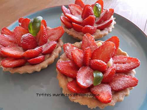 Tartelettes aux fraises pâte à l’huile d’olive