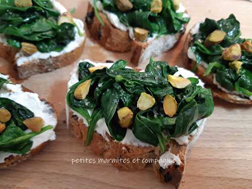 Tartines ricotta épinards pistaches