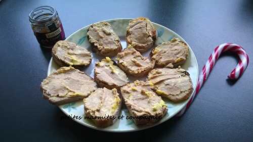 Toasts au foie gras