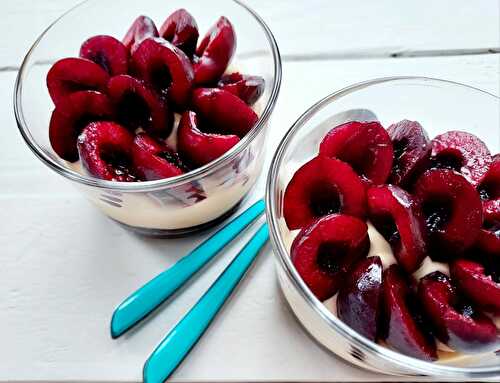 Verrines aux cerises et crème namelaka au chocolat dulcey