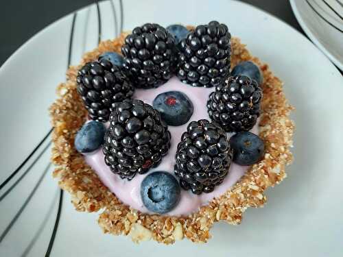 Tartelettes crues au fruits noirs