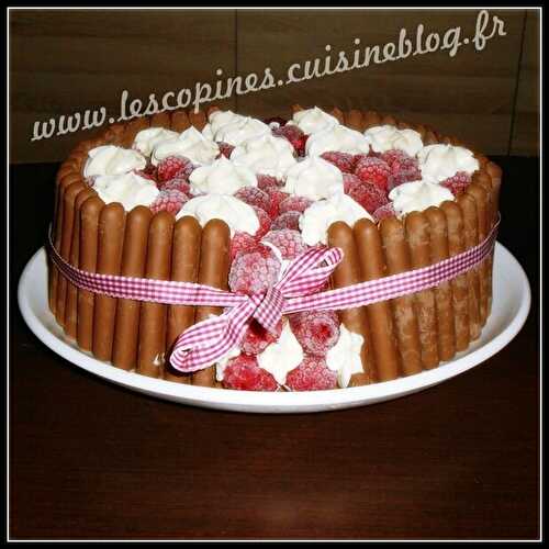 Birthday Cake Framboise & Chocolat blanc - Petites Recettes Entre Copines by Celinou