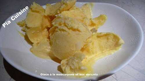 Glace à la mascarpone et aux abricots ...