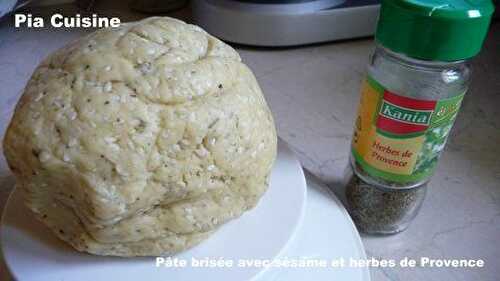 Pâte brisée avec sésame et herbes de Provence