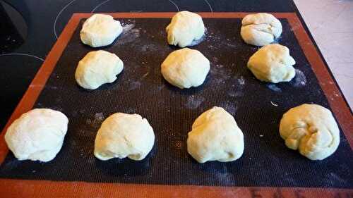 Petits pains moelleux à la mascarpone (ou ricotta)