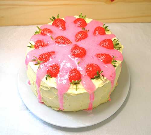 Fraisier façon gâteau d'anniversaire