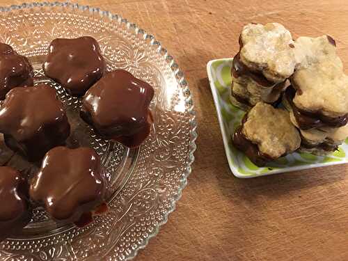 Biscuits fourrés au chocolat (végétaliens)