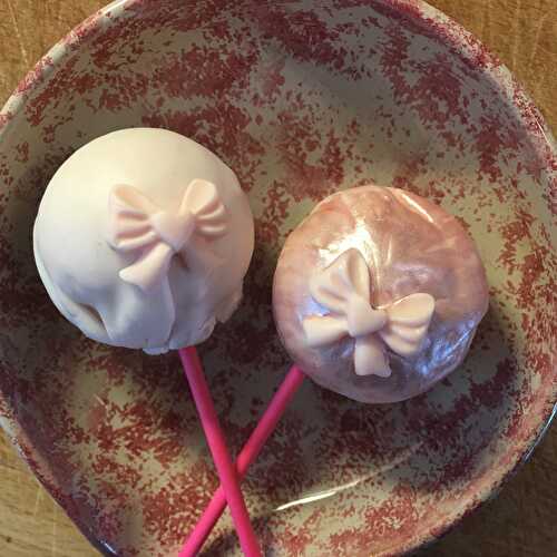 Cake pops marbrés rose