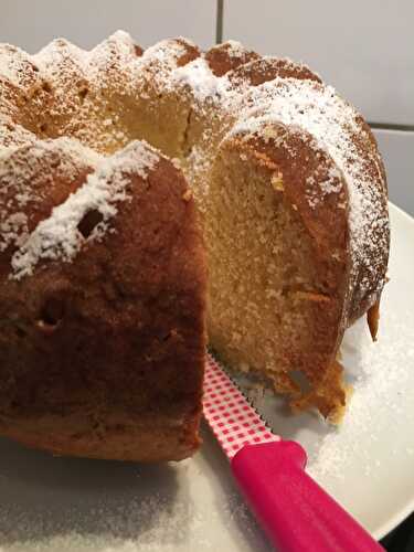 Gâteau moelleux à la fleur d’oranger 