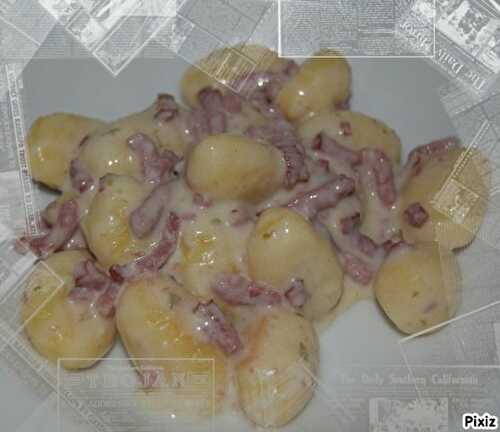 Gnocchis au bacon et sauce au boursin ( 3 personnes)