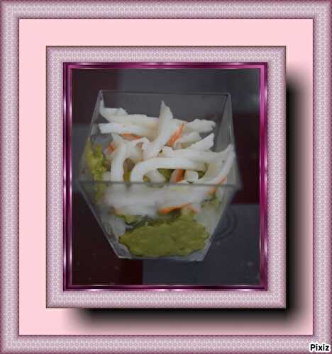 Verrine de guacamole au surimi