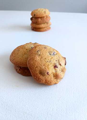 Cookies noisettes et pépites chocolat