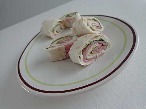 Wraps au jambon, fromage et salade