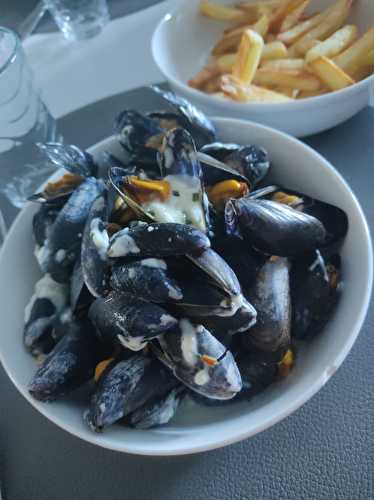 Moules marinière au Boursin