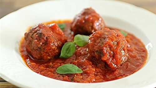 Boulettes de viande hachée à la sauce tomate