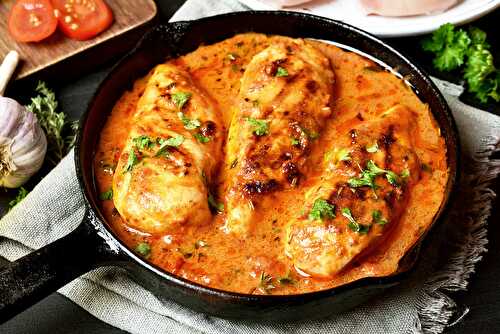 Filets de poulet à la crème de tomate, un délice !