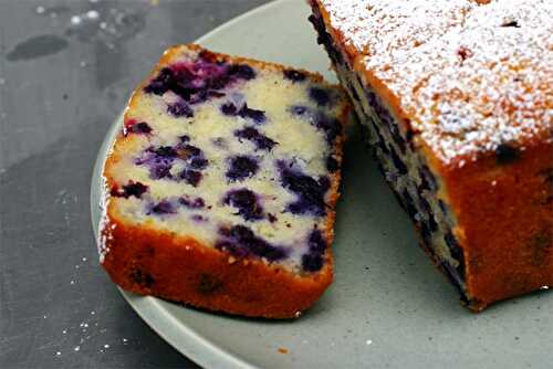 Gâteau au yaourt et aux fruits